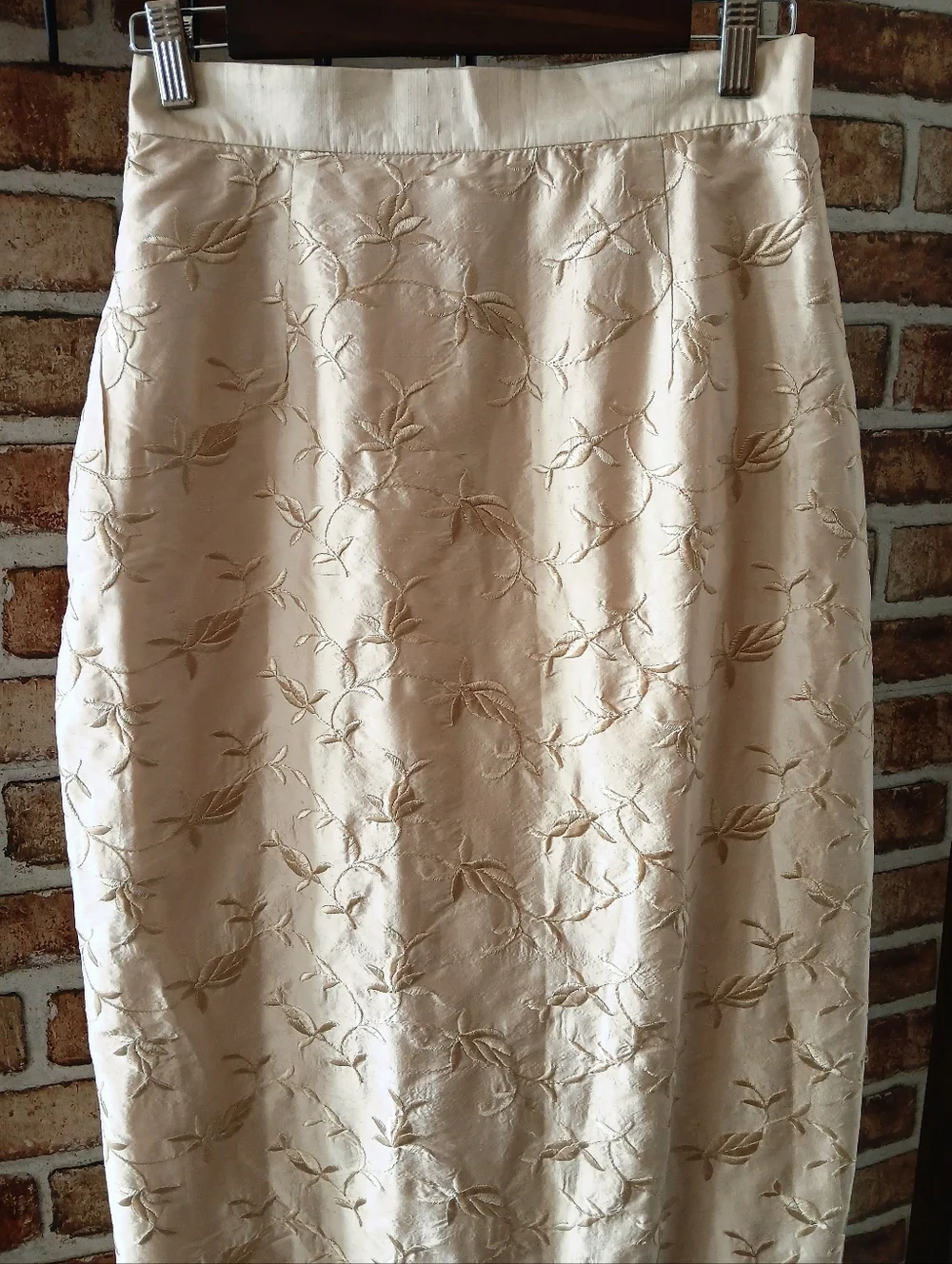 Vintage JESSICA MCCLINTOCK Long SILK Embroidered Floral Slit SKIRT Womens Size S